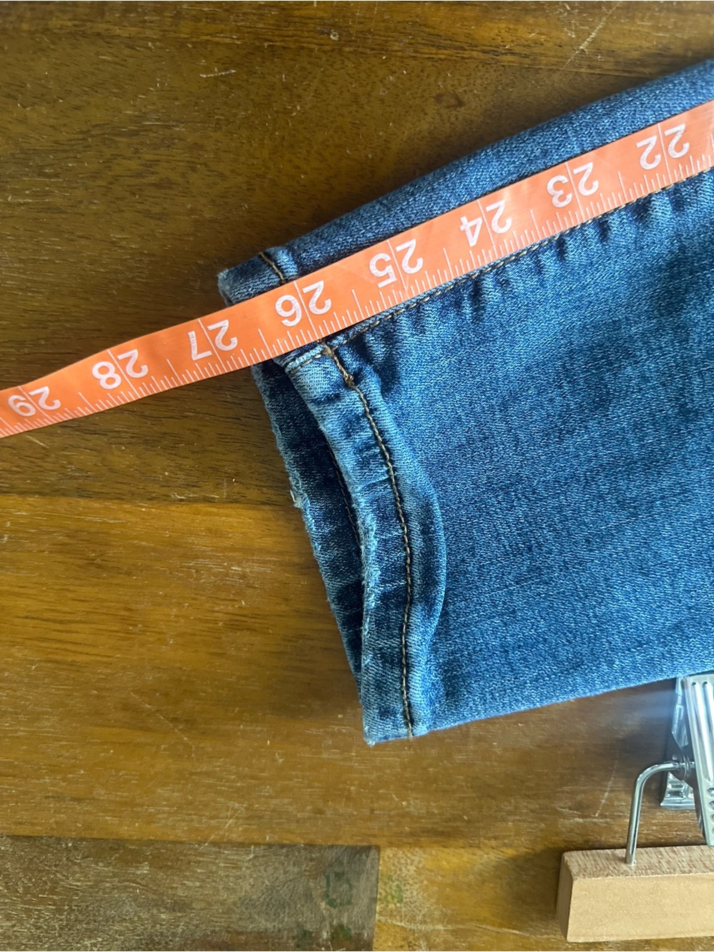 Studio Blue Kenova Skinny Distressed Rolled Jeans Medium Wash Blue Size 32 - Picture 6 of 9